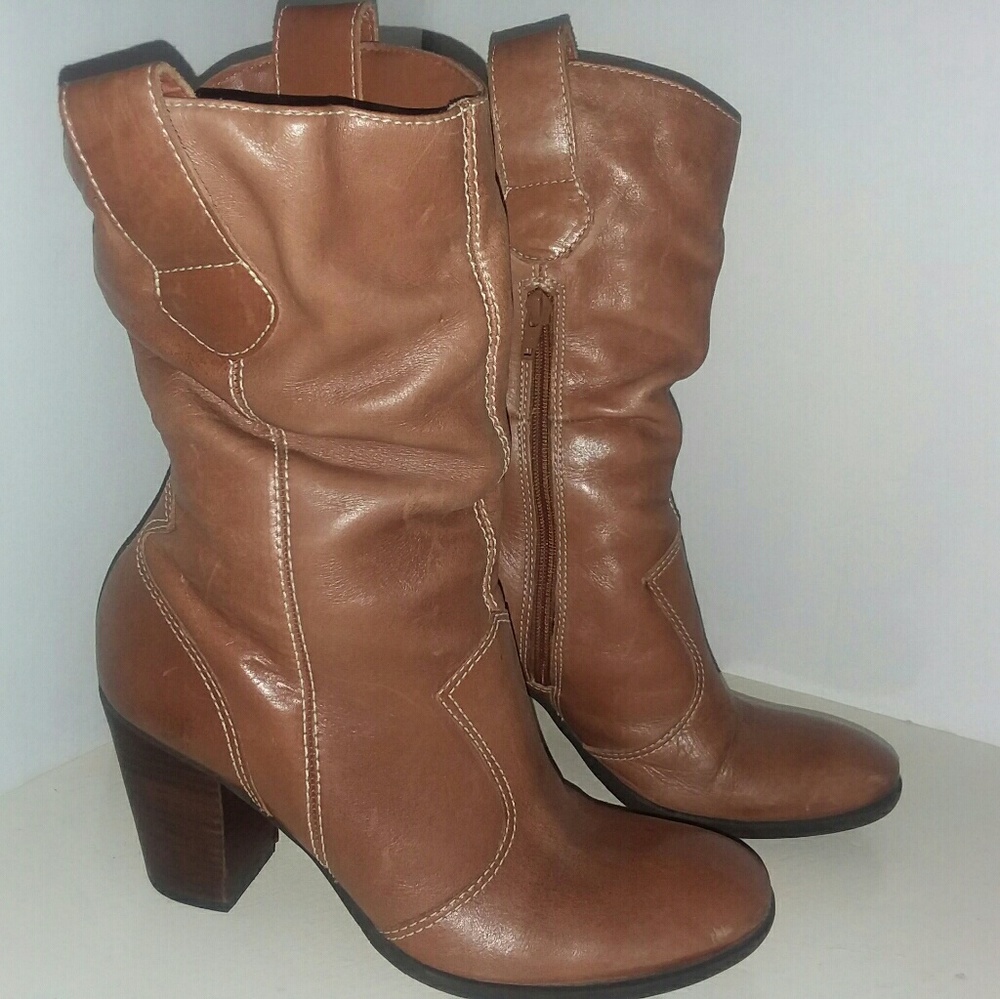 Diba leather cowgirl boot